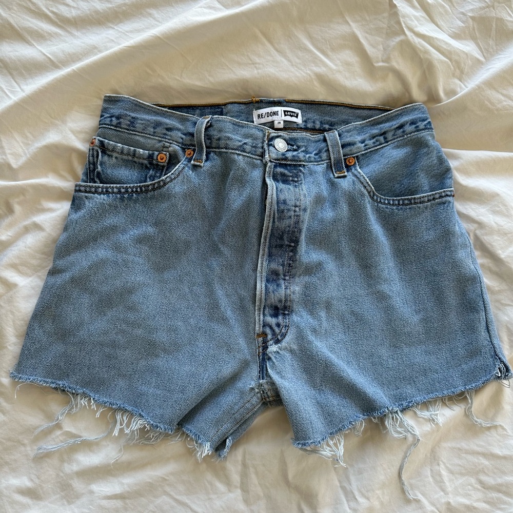 Re/done Levi’s cut off shorts